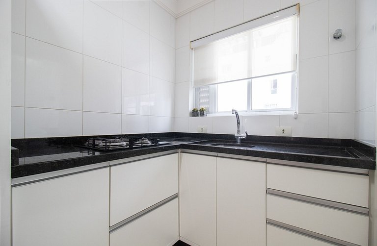 LAC22 - 3 Dorm, Churrasqueira, Prox Roda Gigante