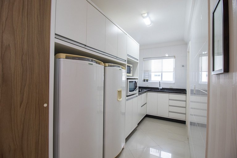 LAC22 - 3 Dorm, Churrasqueira, Prox Roda Gigante