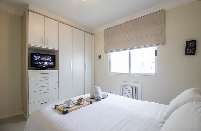 LAC22 - 3 Dorm, Churrasqueira, Prox Roda Gigante