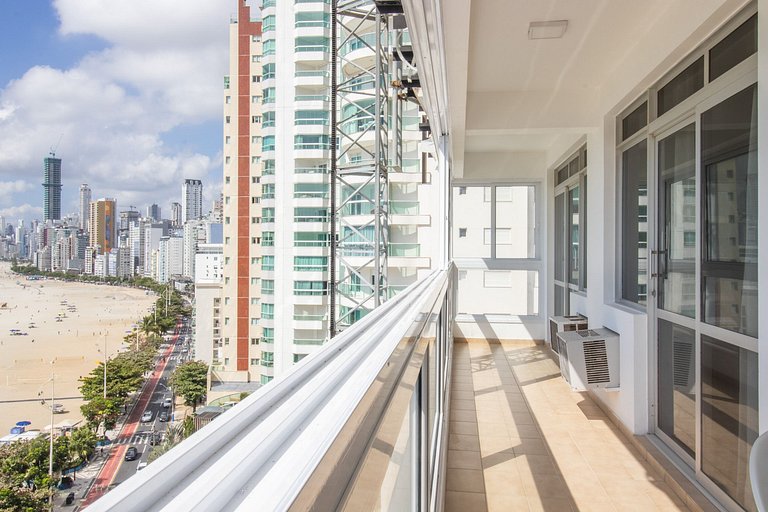 MPC112 - Frente Mar, 3 Suítes, 2 Garagens, Wi-Fi